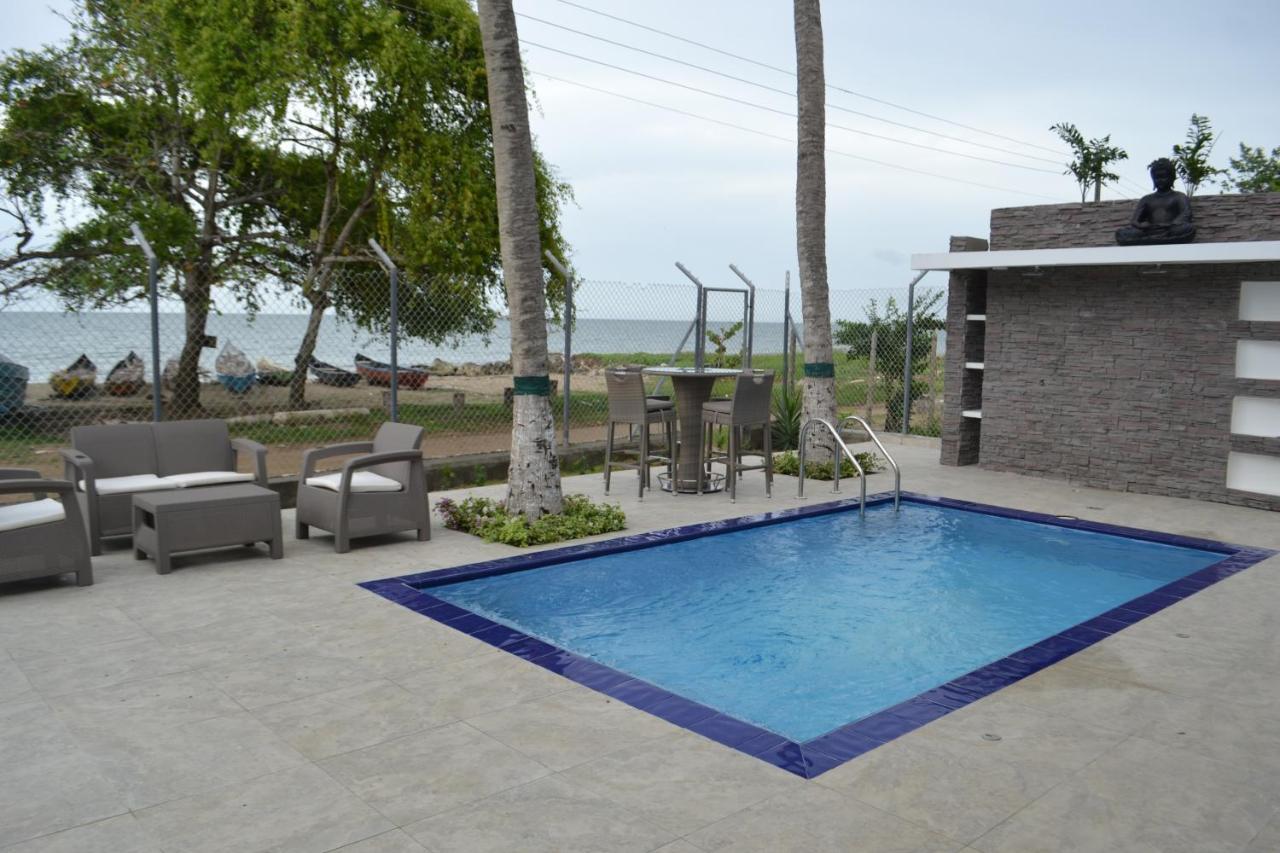 Condominio Atlantis Coveñas Eksteriør bilde