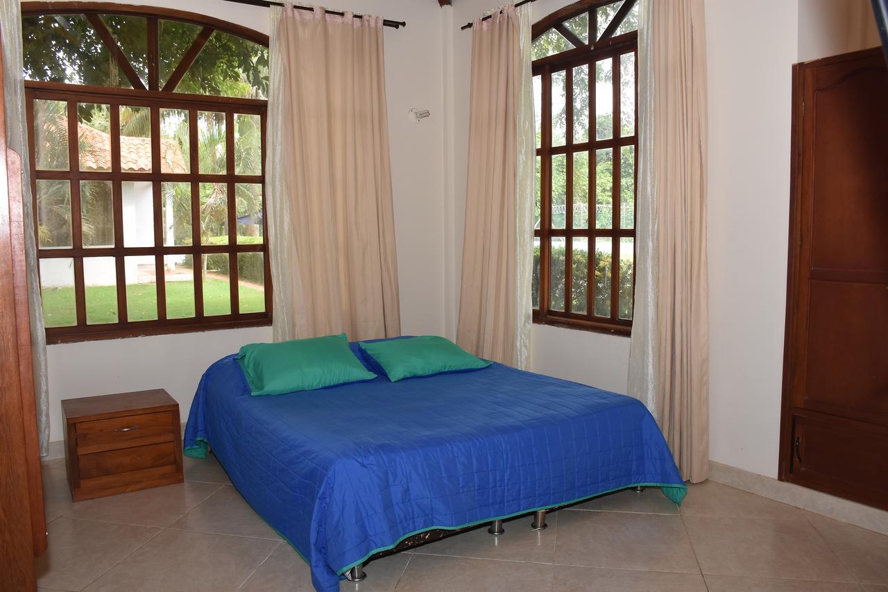 Condominio Atlantis Coveñas Eksteriør bilde