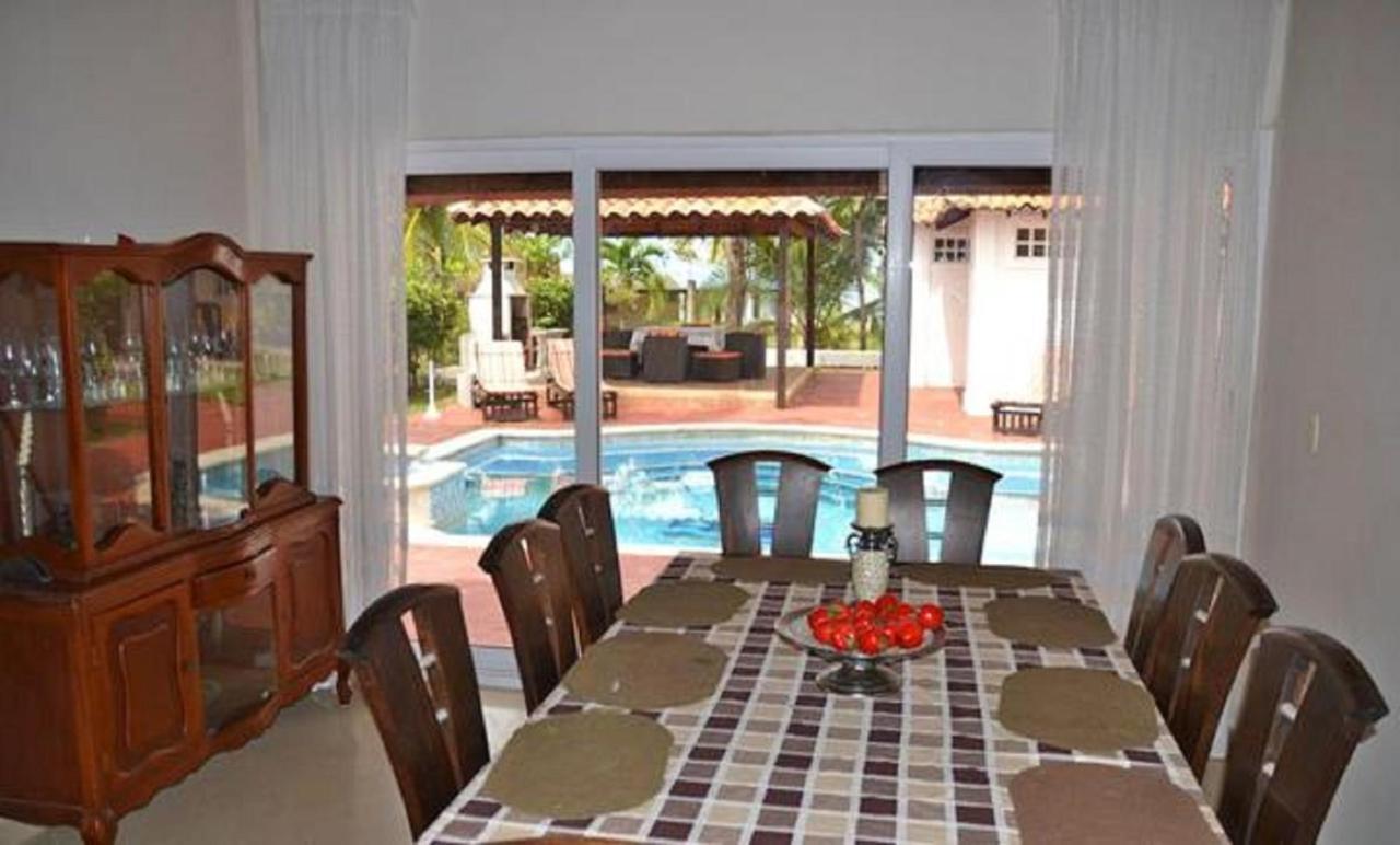 Condominio Atlantis Coveñas Eksteriør bilde